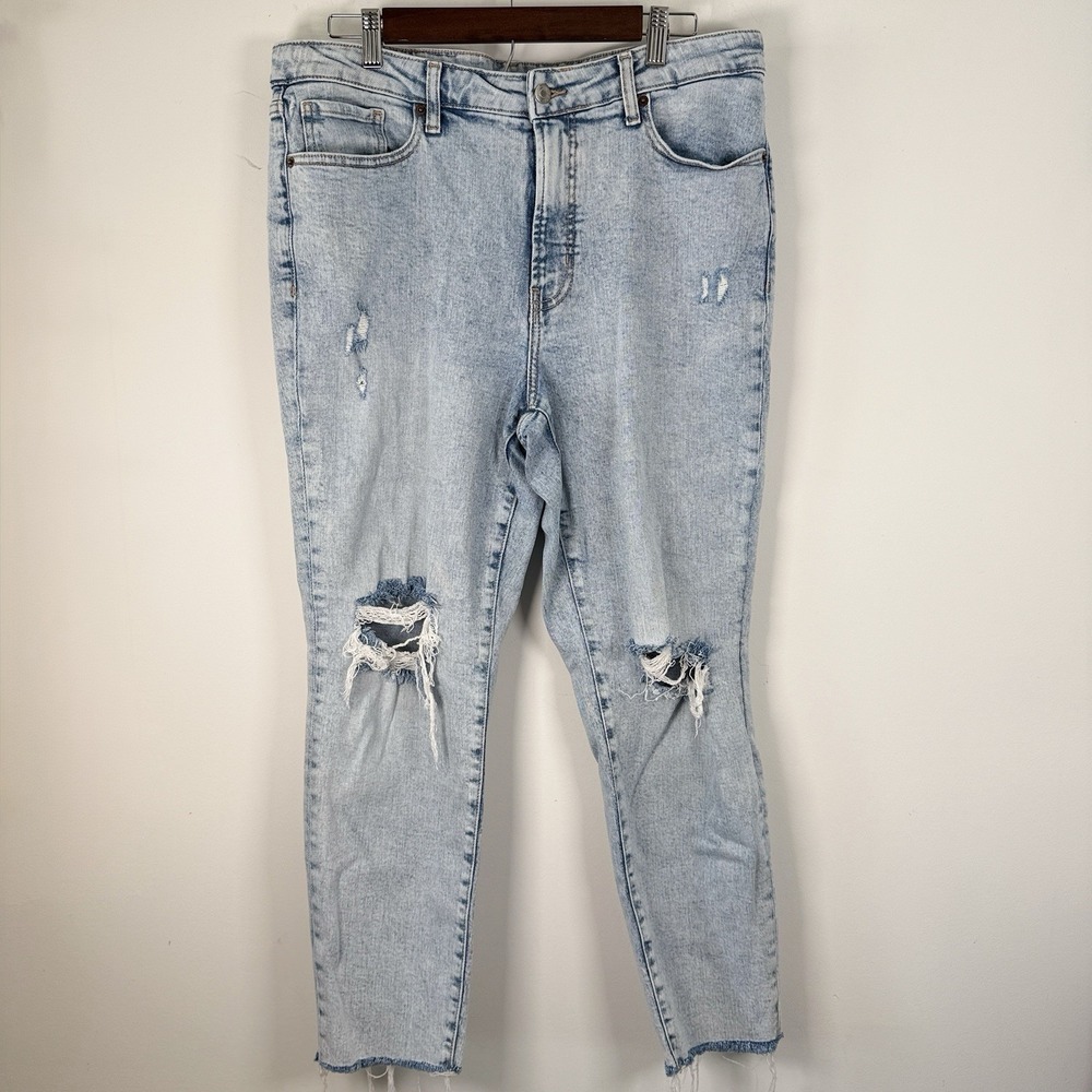 Old‎ Navy OG Straight Light Wash Cutoff Kallie Women's 14 Distressed Ripped